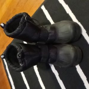 Boys winter boot